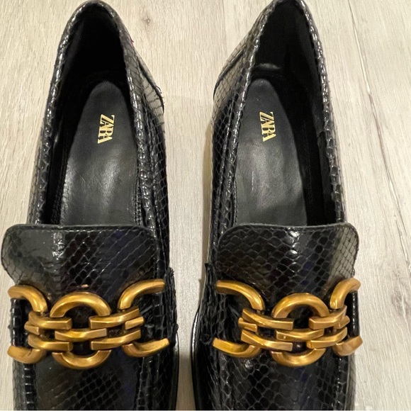 Zara Leather Black and Gold Animal Print Snakeskin Print Loafers - Picture 7 of 13
